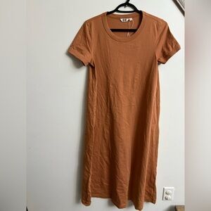 Uniqlo Brown Raglan Sleeve Midi Dress small